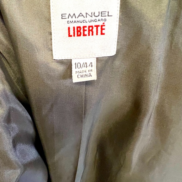 Emanuel Ungaro size 10 Womens suede Liberte jacket /blazer like new smoke free - Picture 7 of 7